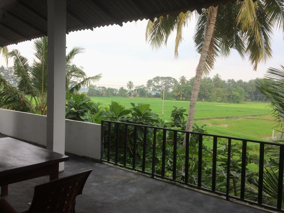 Hotel View Point Tissamaharama Ruang foto